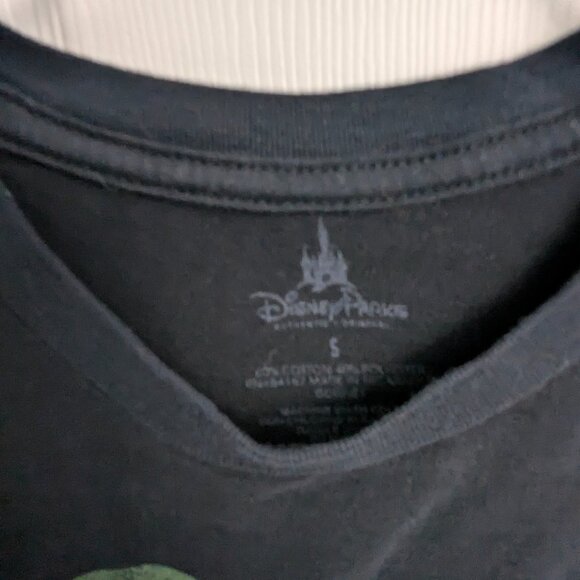 Retro Santa Mickey Mouse Christmas T-Shirt, Size Small - Picture 5 of 9